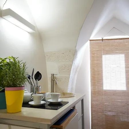 Blu Cielo Terra - Nel Cuore Della Citta' Bianca * 奥斯图尼